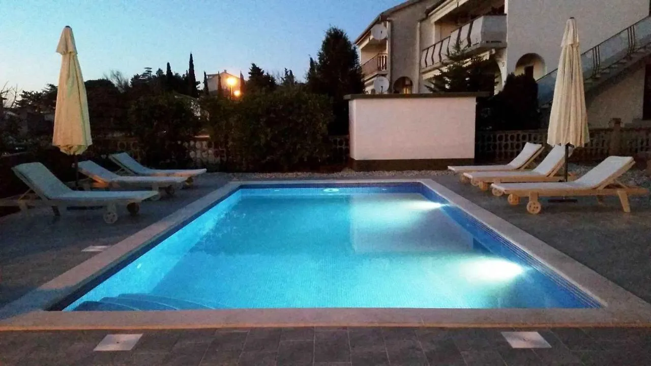 Apartment In Punat/Insel Krk 13351